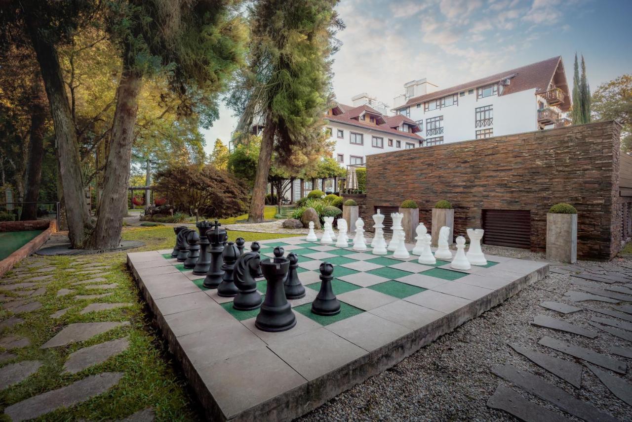 فندق بافاريا سبورت غرامادو المظهر الخارجي الصورة The Chess Garden