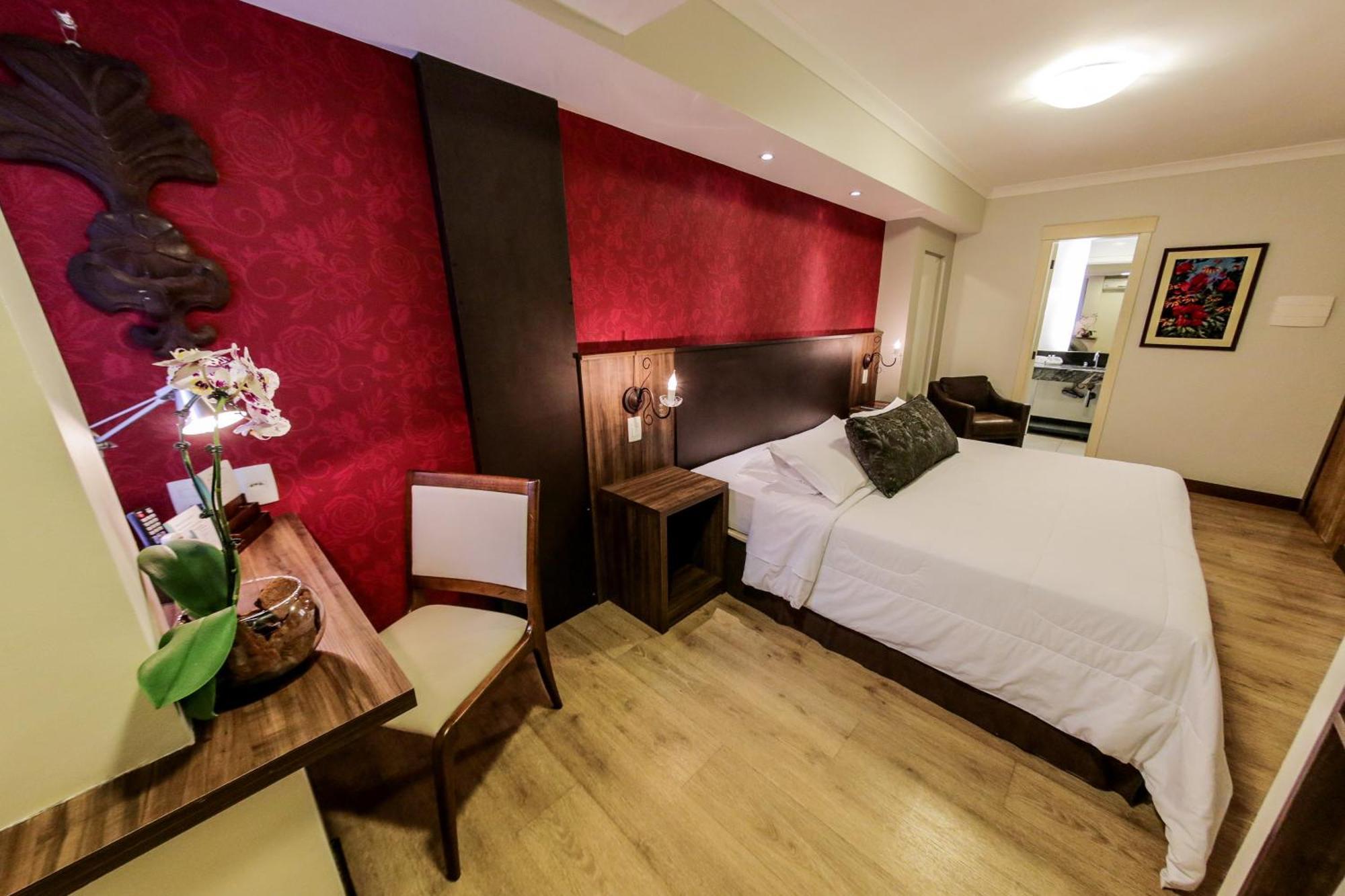 فندق بافاريا سبورت غرامادو المظهر الخارجي الصورة A room at the hotel